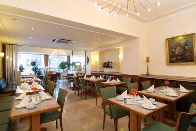 Hotel Flora Duesseldorf Ресторан фото
